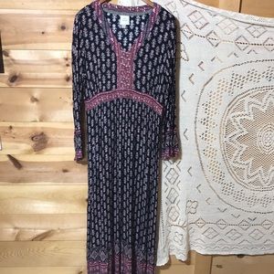 Knox Rose Black and Pink Maxi Dress